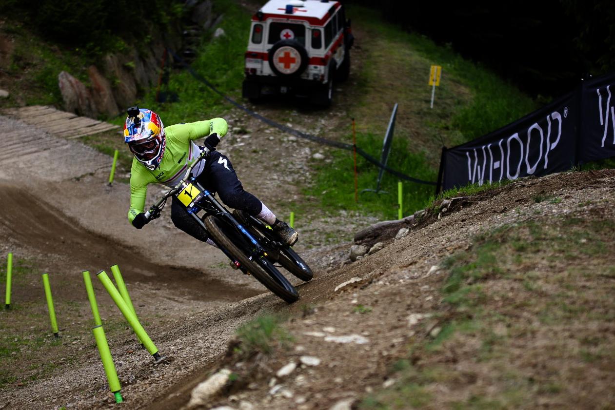Val Di Sole World Cup DH results, report and highlights video