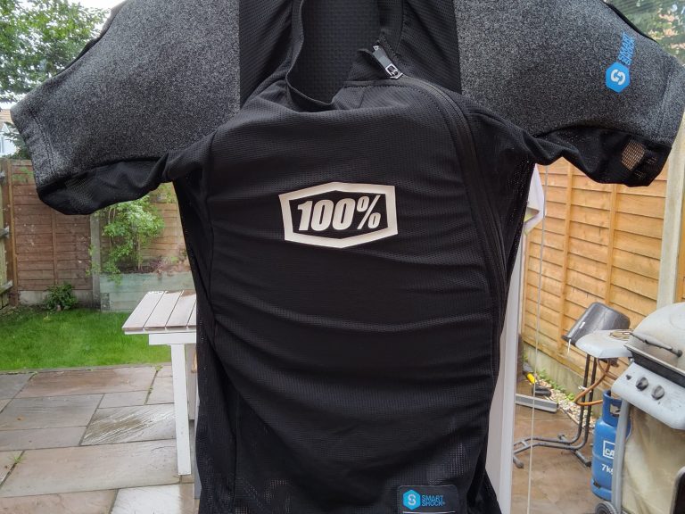 100% Tarka SS Protection Tops, medium, new