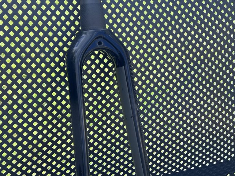 Kinesis ATR carbon straight blade fork