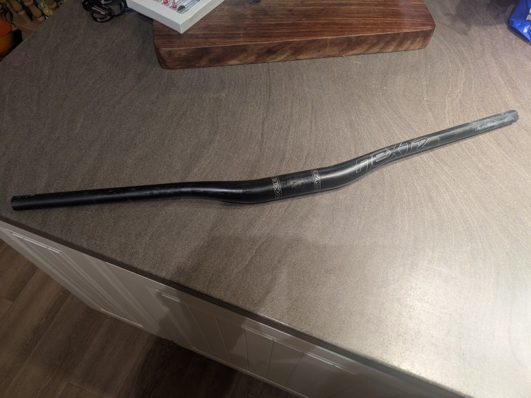 Raceface Carbon Next R Bars 800mm x 35mm clamp